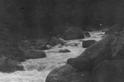 Фото 087. Река Чхалта. Прохождение 2 ступени порога 1.12 «Нижний прорыв»