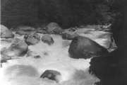 Фото 097. Река Чхалта. Прохождение 1 ступени порога 1.12 «Нижний прорыв» 