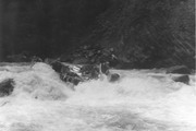 Фото 120. Река Чхалта. 5 ступень порога 1.12 «Нижний прорыв». Конец «Нижнего прорыва».